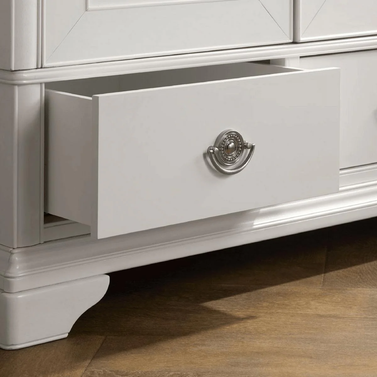 Chanel White Double Wardrobe - Image 4